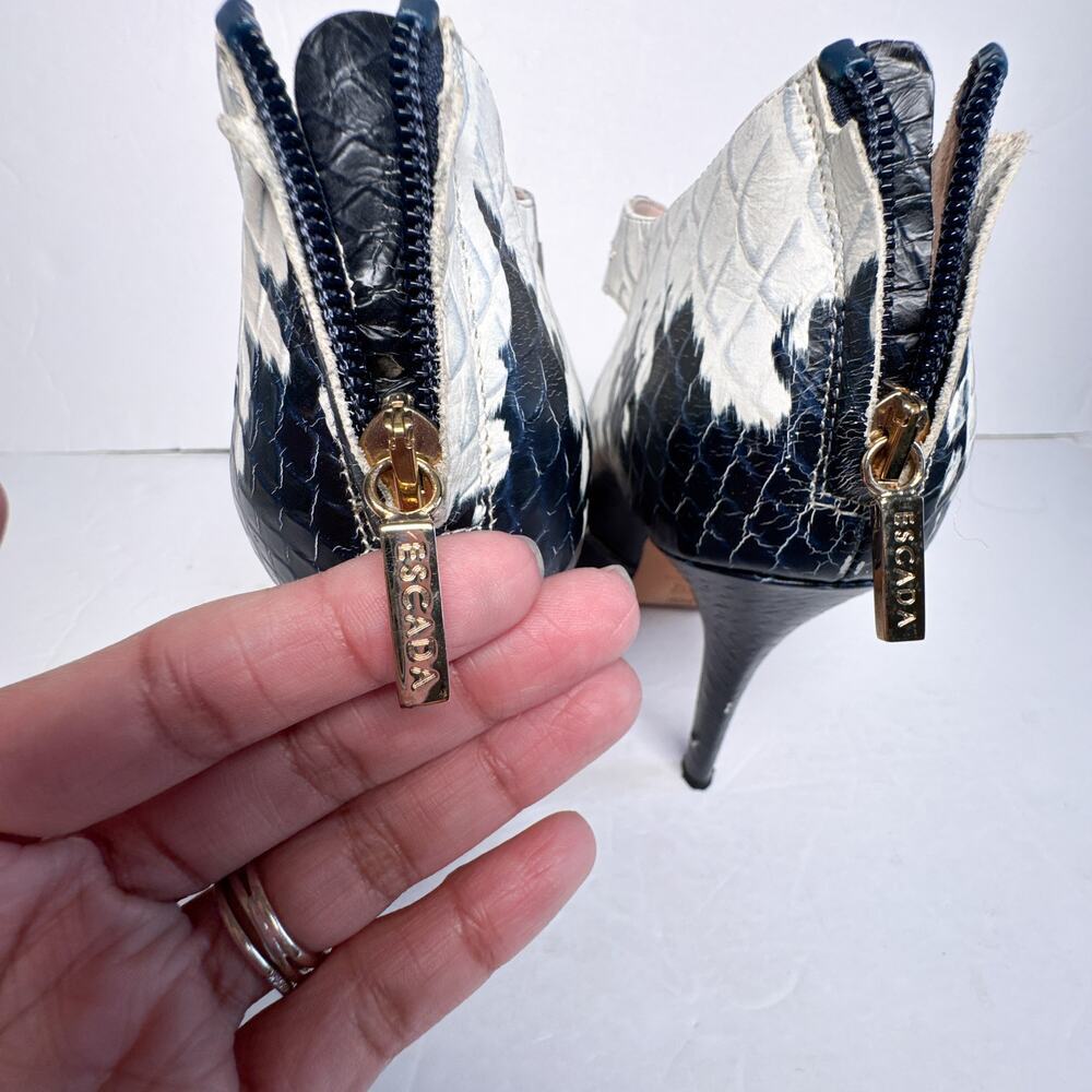 Escada Sophie Calfskin Heels Navy Ivory Italy Size 37 - Picture 10 of 13